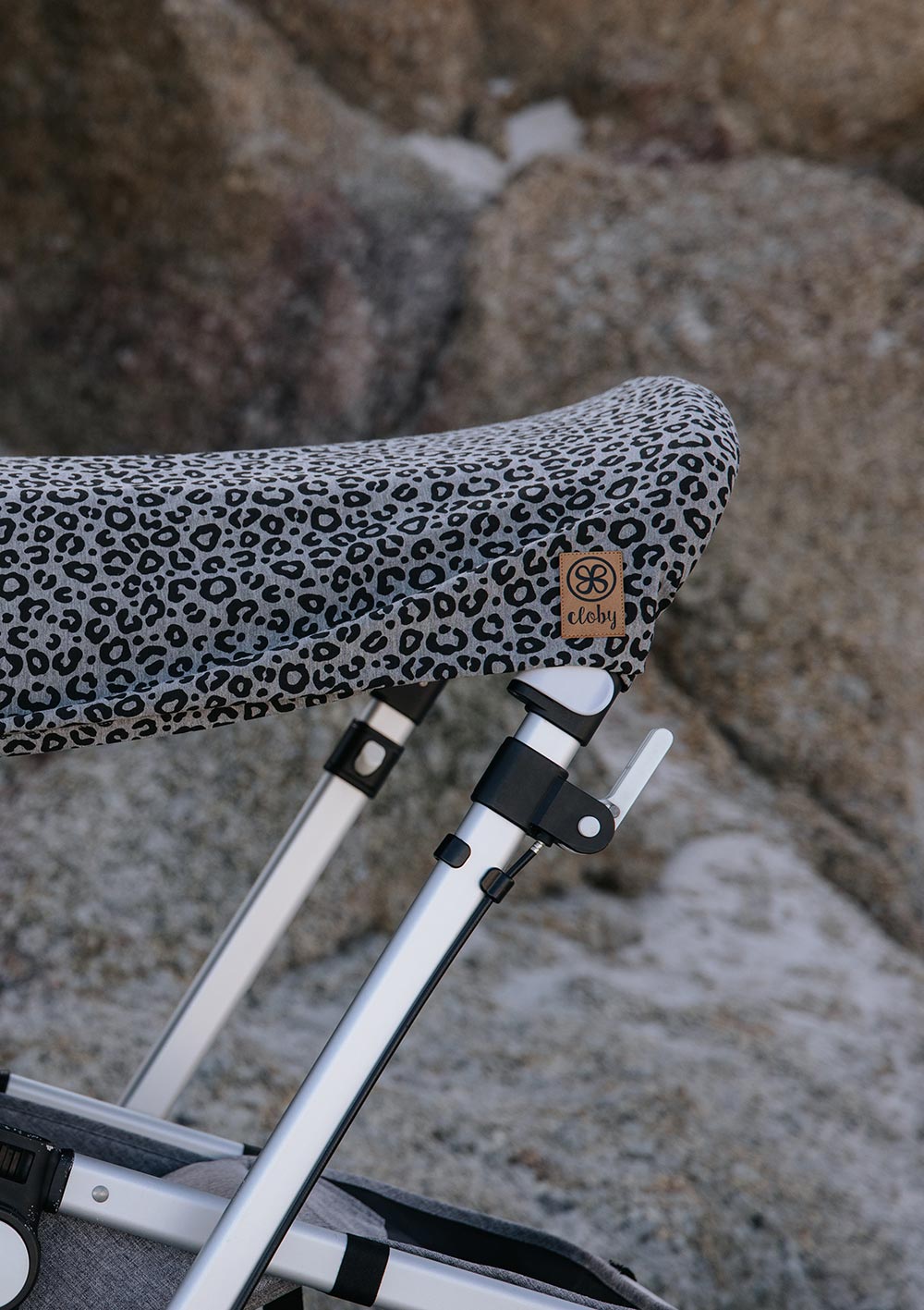 Cloby Multifunktionale UV-Decke UPF 50+ Leopard Grey