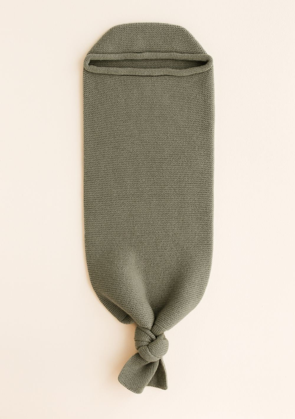 Hvid Strick-Pucksack Cocoon Artichoke