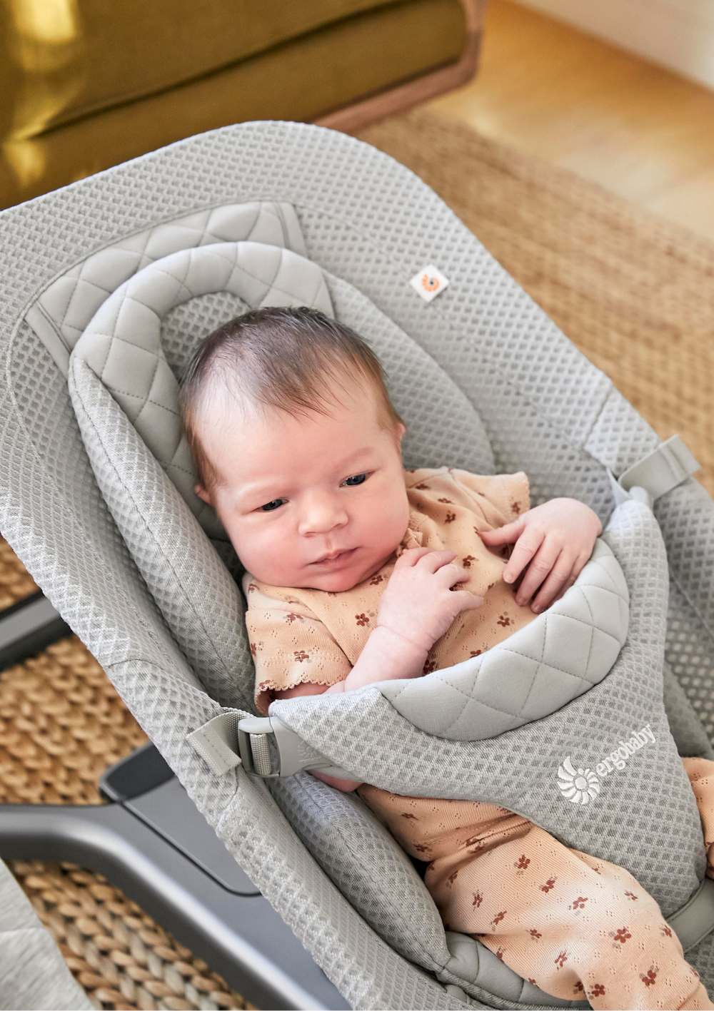 Ergobaby 'Evolve' 3-in-1 Babywippe light grey mesh