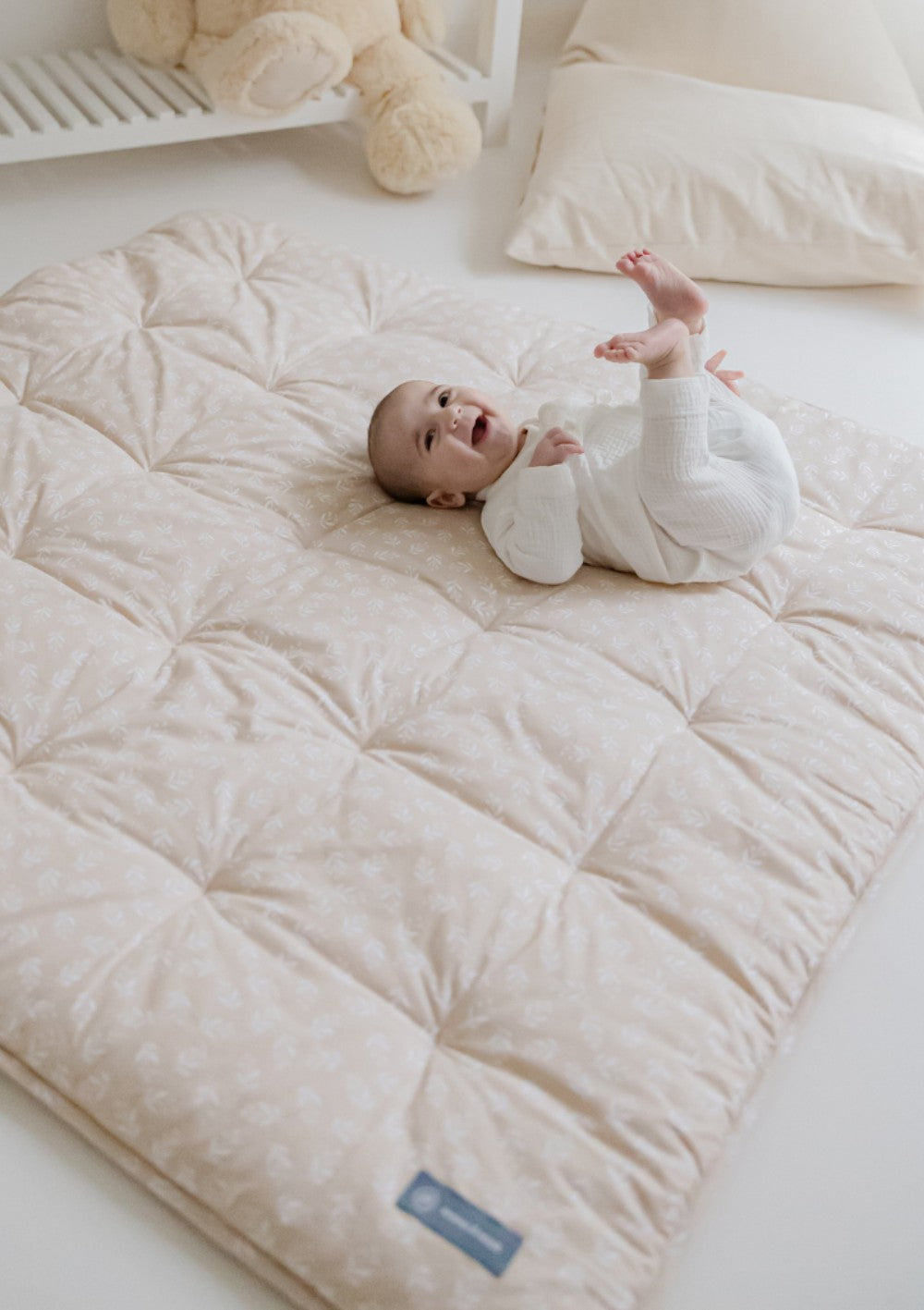 emma & noah Krabbeldecke Floral Sand 120 x 120 cm