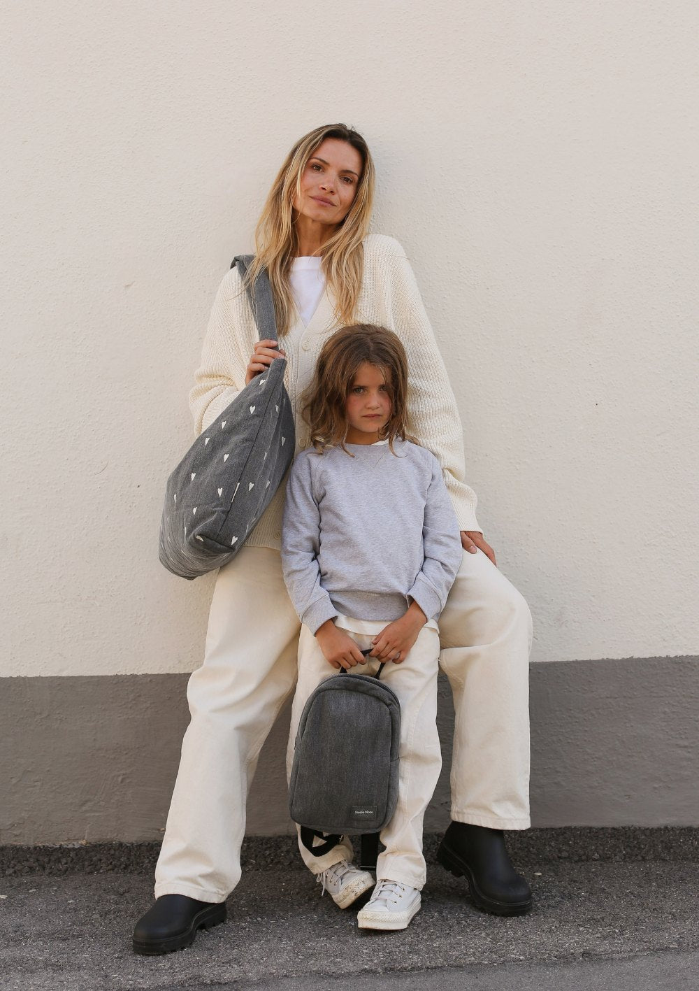 Studio Noos Tasche 'Grey Denim Mom-Bag' Hearts