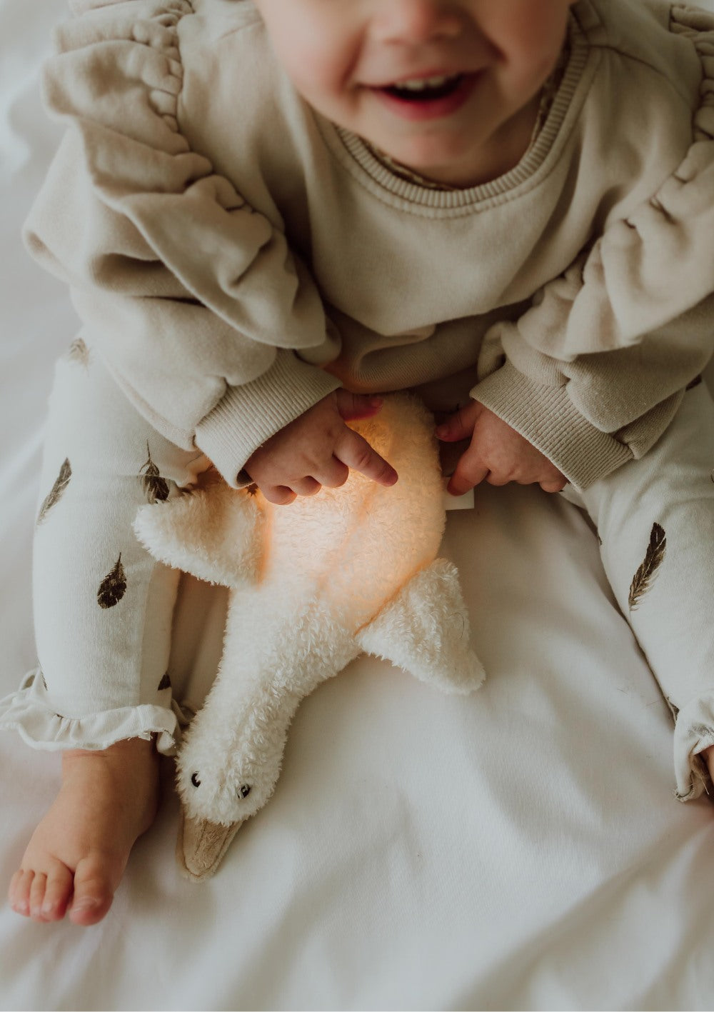 flow AMSTERDAM Kuscheltier mit Nachtlicht 'Liva' beige