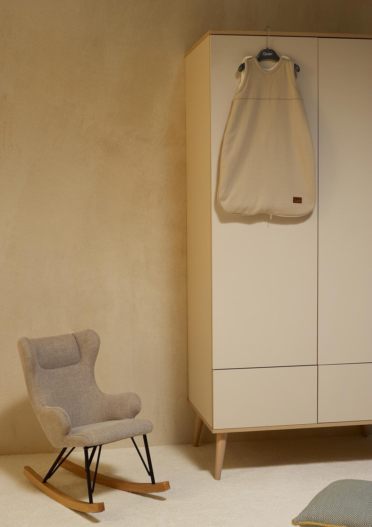 Quax Kleiderschrank 'Flow' Clay